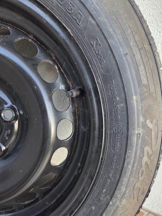 Koło, Michelin 205/60/R15, zapas od passat B5