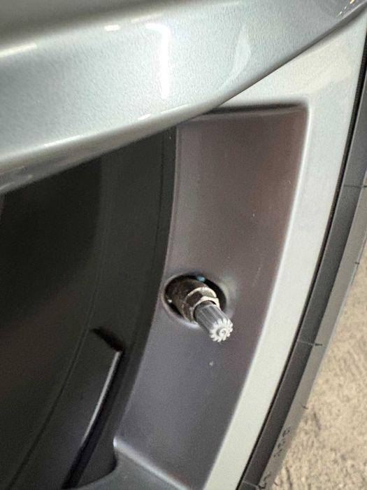 Felgi / koła zimowe 18" OEM VW SEBRING 8x18 5x112 ET40 Arteon Passat