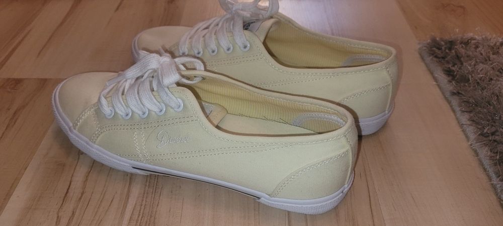 Tenisówki trampki diverse 40