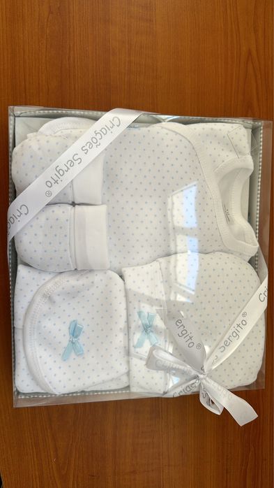 Conjuntinhos menina e menino