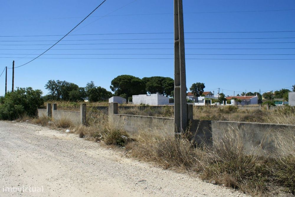 Terreno Em Foros Da Catrapona - Seixal