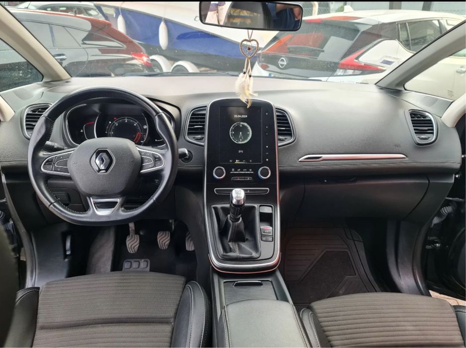 Renault grand scenic
