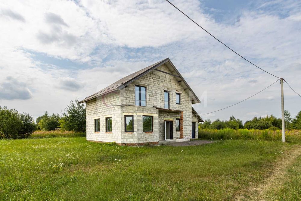 Продаж будинку в Лисці