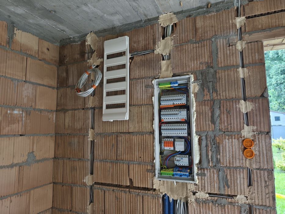 Instalacje elektryczne -Elektryk