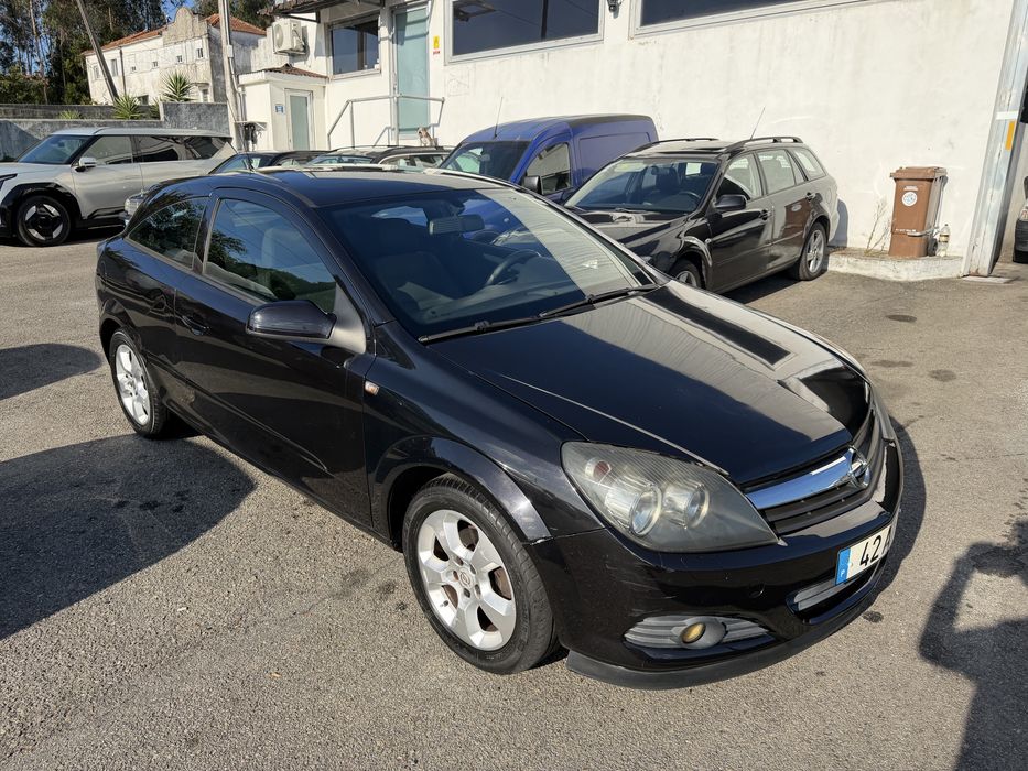 Opel Astra GTC 1.3CDTi 90CV