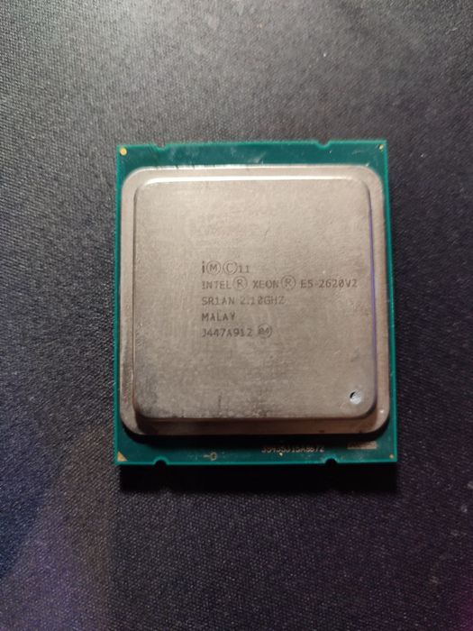 Процесор Intel Xeon