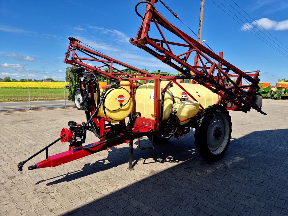 Opryskiwacz Hardi TR 2000, 18m 5 sekcji, hydraulicznie rozkładany, Auto l/ha