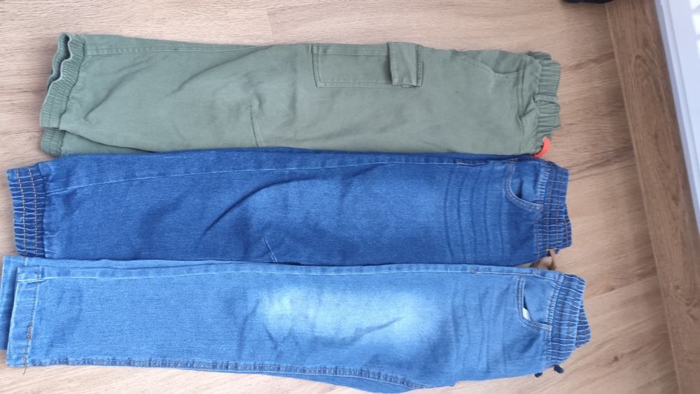 Spodnie chłopięce rozmiar  128