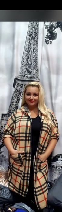 Piekny duzy plaszcz sweterkowy modna krata Burberry duuuuzy r. 50-60