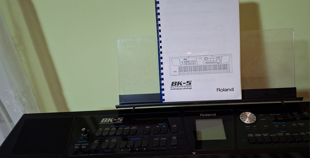 Roland bk 5 keyboard