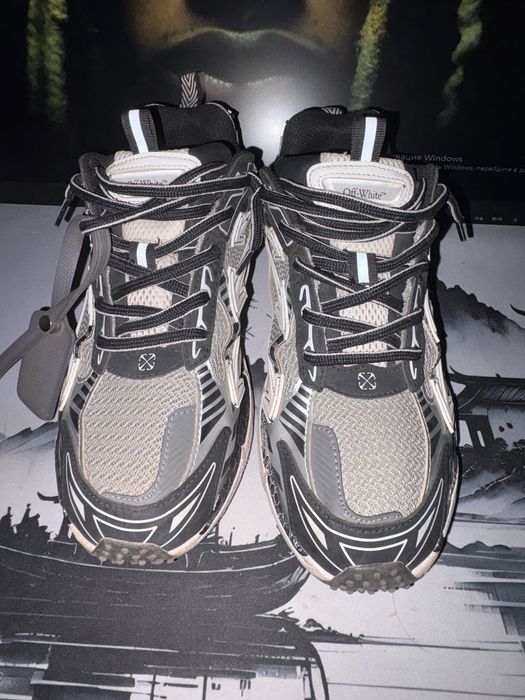 Off white be right back