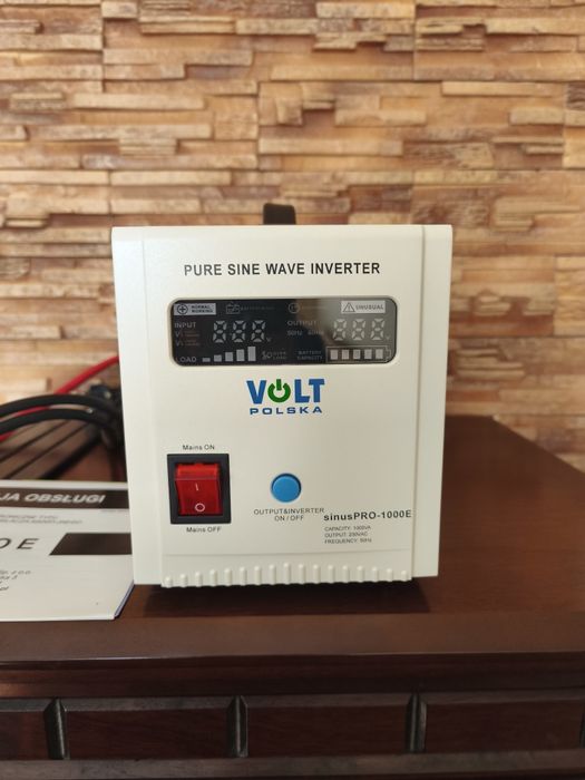 ДБЖ Volt Polska Sinus PRO 1000E 12V220V.