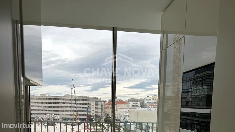 Arrendamento Apartamento T3 mobilado com vista Mar - Matosinhos Sul