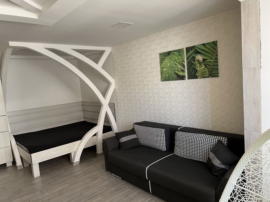 Квартири подобово центр,завжди є світло і тепло