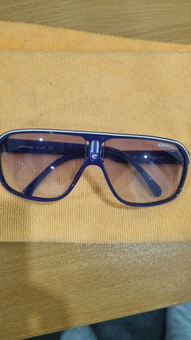 Oculos de sol Carrera roxos