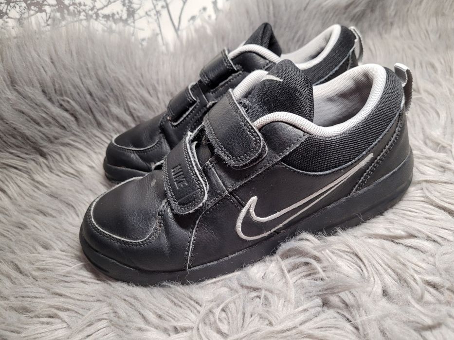 Buty chłopięce Nike r.33