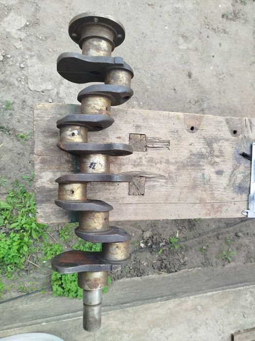 Колінвал ГАЗ 24, УАЗ ВАЗ Новий СССР