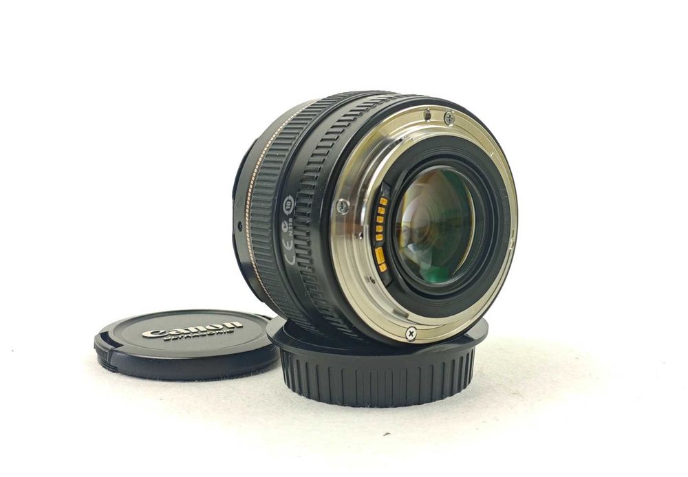 Об'єктив Canon EF Lens 50mm 1.4 Ultrasonic