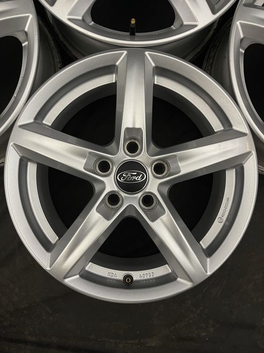 Диски R16 5x108 Et50 6.5J. Ford Focus S-max Fusion Mondeon Volvo Peuge
