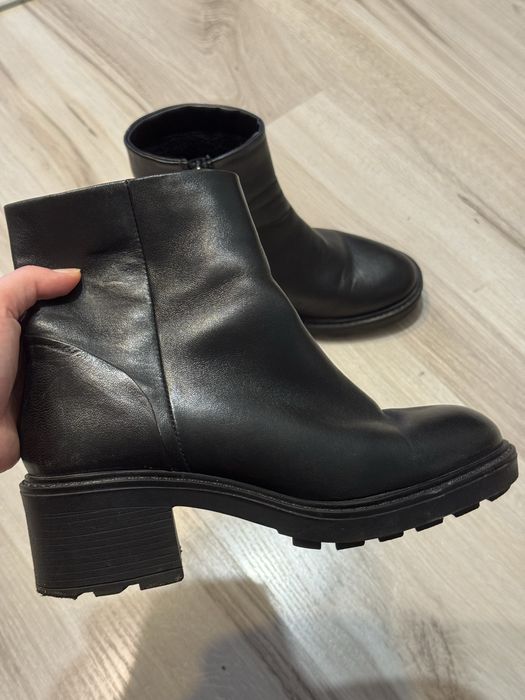 Botki skórzane ocieplane Lasicki 36-36,5 rozmiar