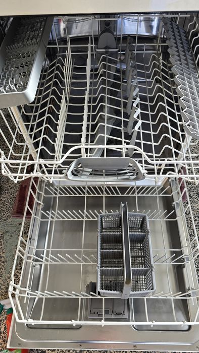 Máquina lavar loiça Siemens iq300