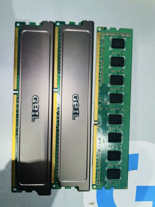 Kości ram 2x2gb i 1x1gb