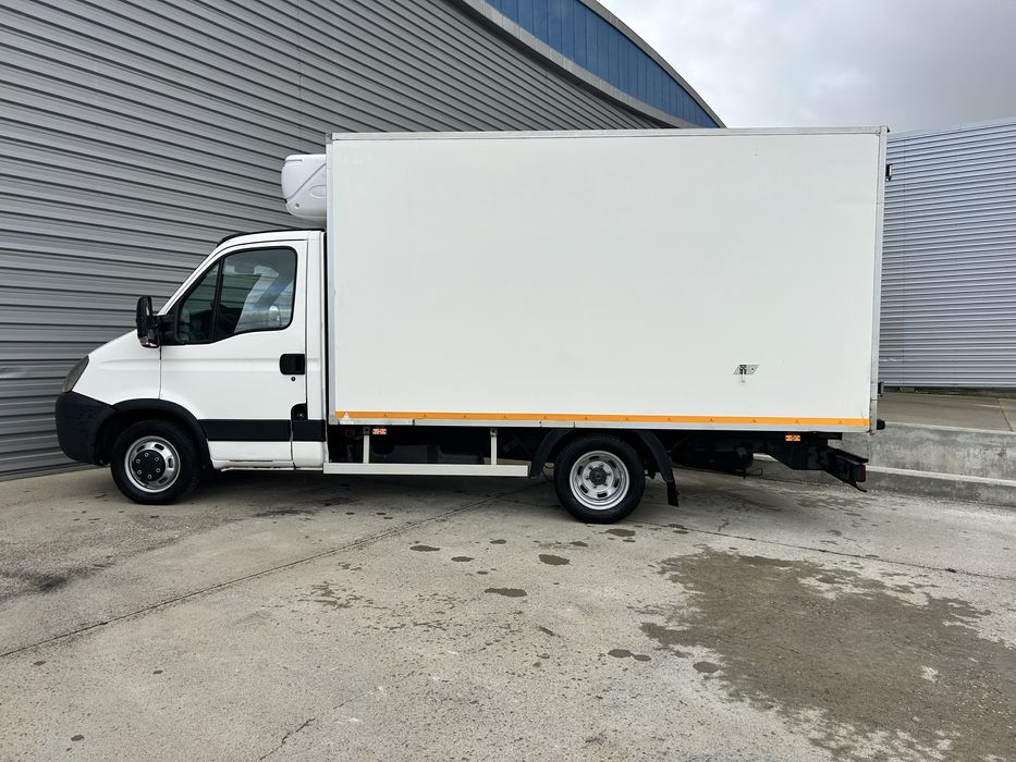 Iveco daily contentor frigorifica congelados