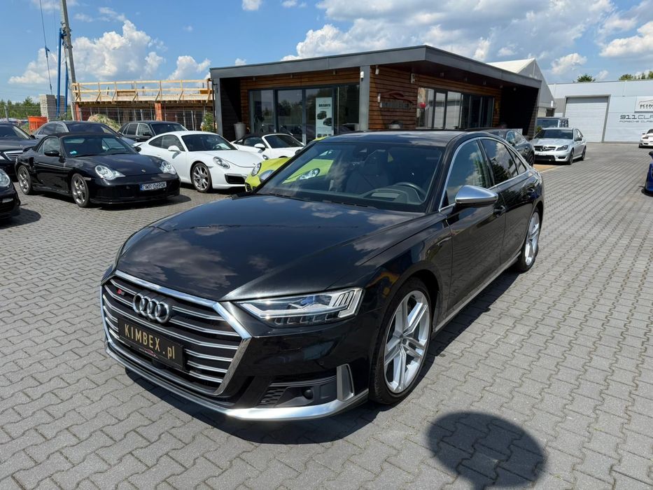 Audi S8