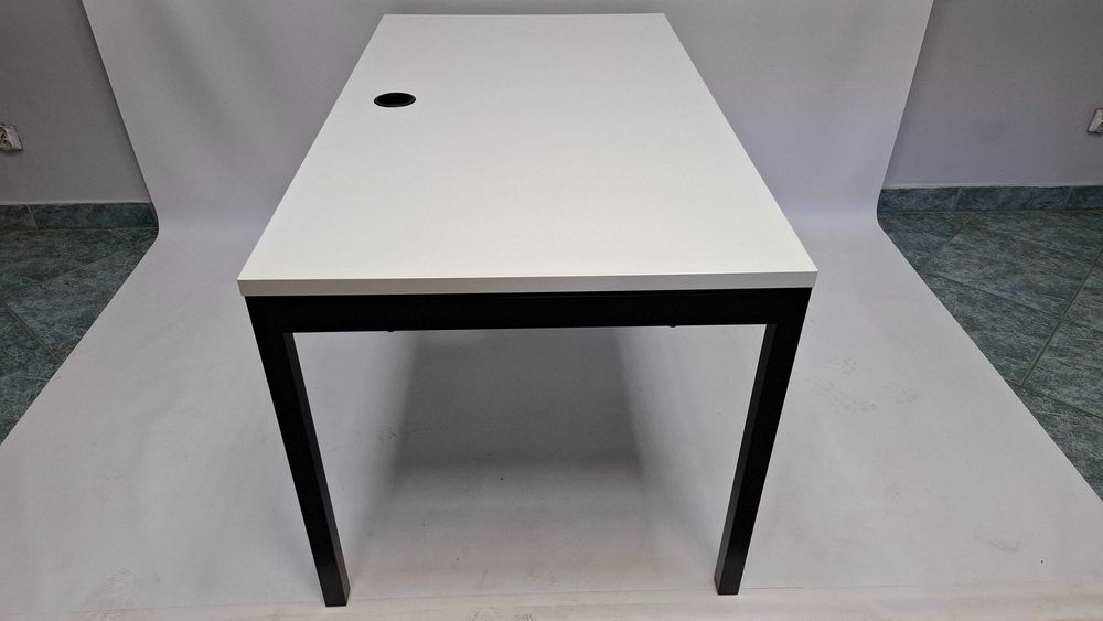 Biurko proste MDD 140x80 białe - duża ilość