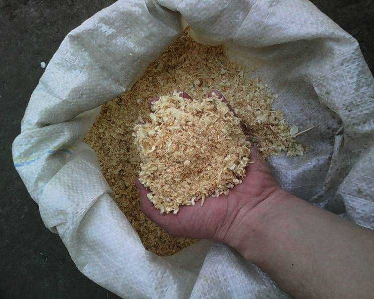 Дрова твердих порід колоті