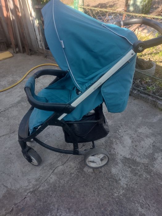 Продам дитячий візочок стан ідеальний по потребі відеоогляд