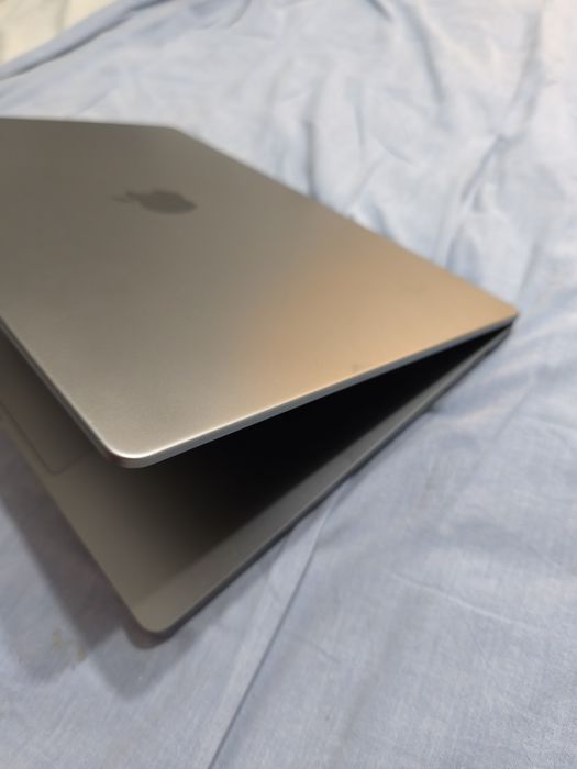 Apple Macbook Pro M1 Pro 16" 2021 32GB/512GB como novo
