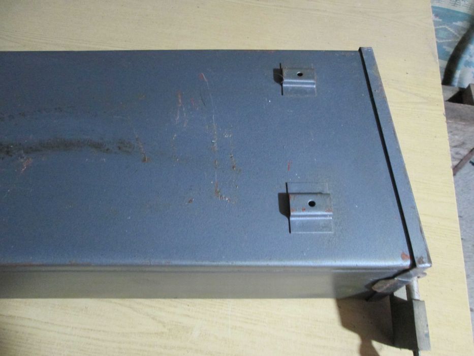 Кейс для зброї. Сейф навісний настінний.