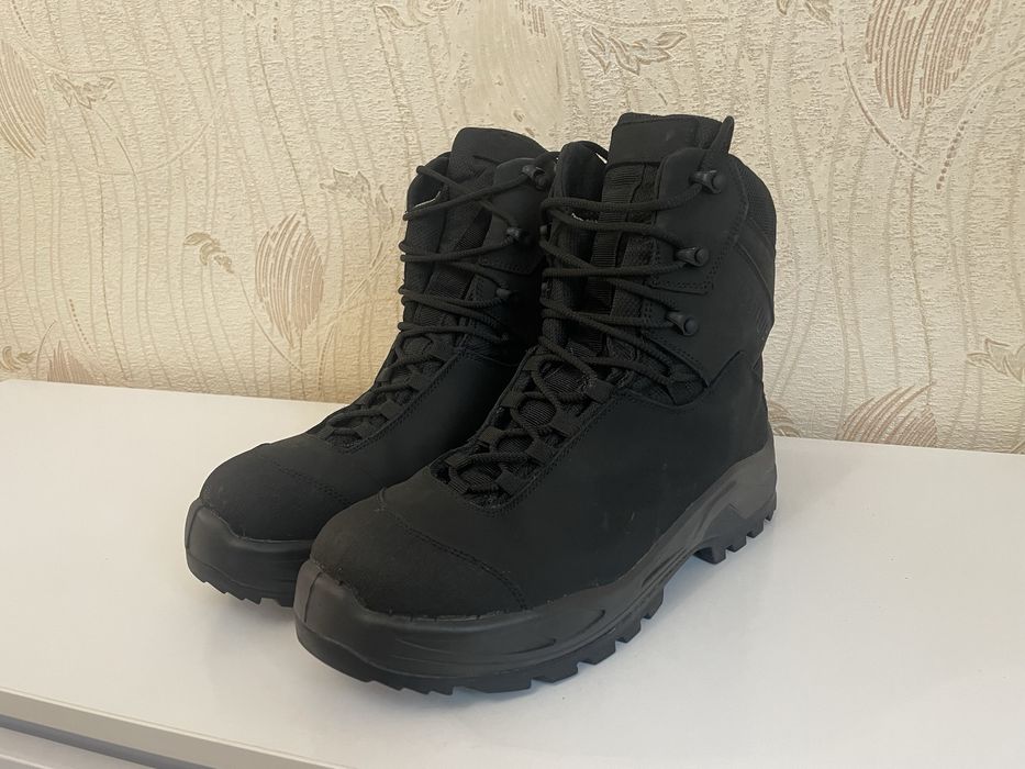Продам берци 45 розмір .