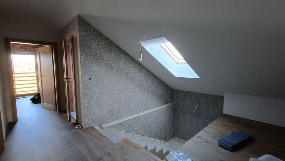 Tapeta na flizelinie pastelowe  polne kwiaty + klej Metylan