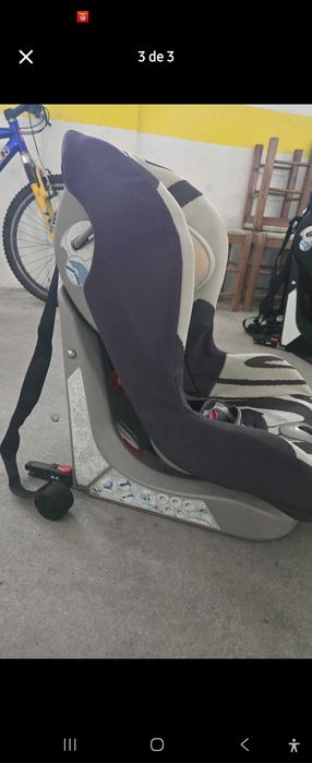 Cadeira de bebé  para auto
