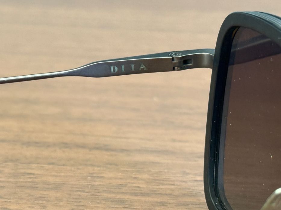 DITA Flight 006 z etui