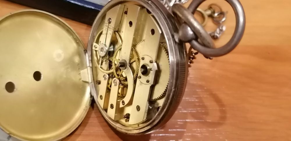 Relógio bolso cilindro em prata huit trous en rubis