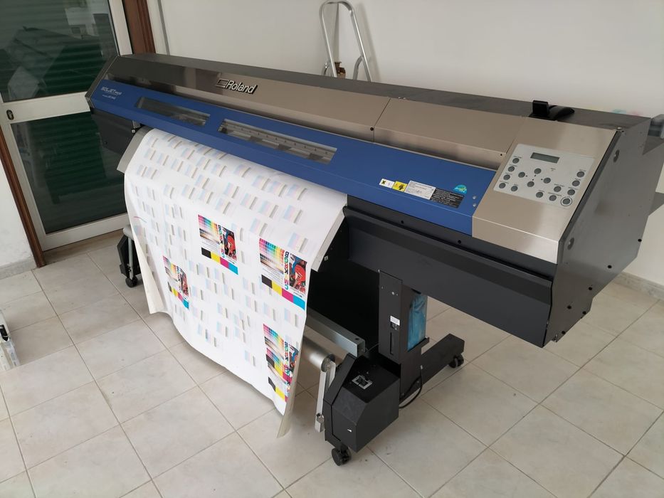 Plotter de Impressão e Corte Roland XC-540 (137CM) -- Para Peças ou Revisão