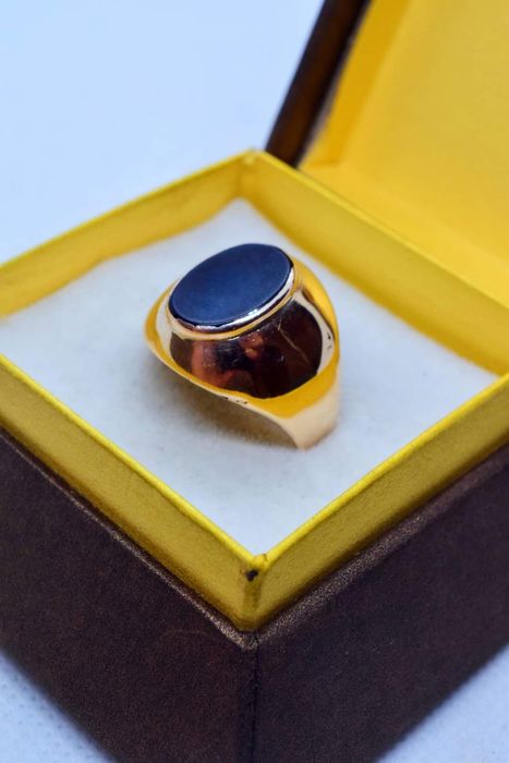 Złoty Sygnet z Onyksem