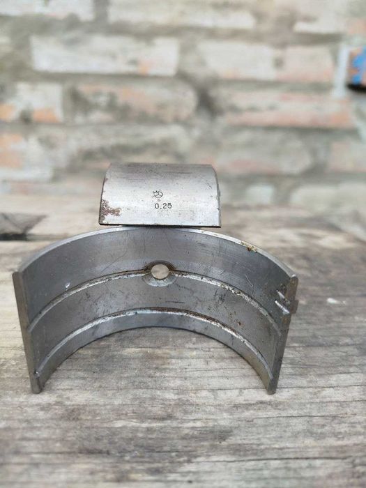 Вкладиші шатунні на Волгу та УАЗ