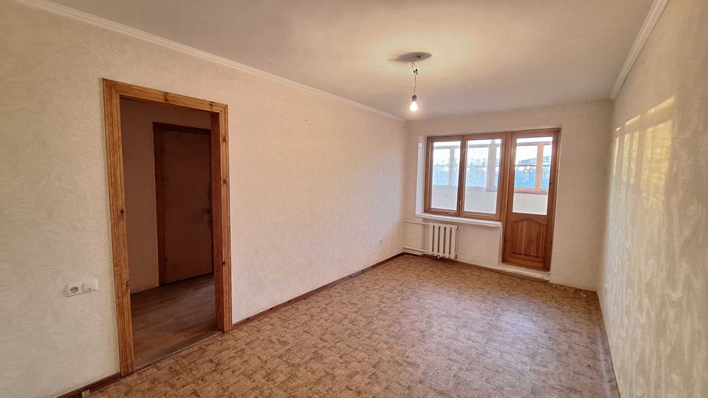 Квартира з індивідуальним опаленням у смт Великодолинське