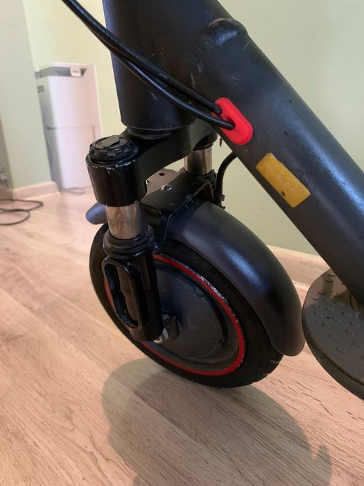 Продам електросамокат kugoo M365 pro max