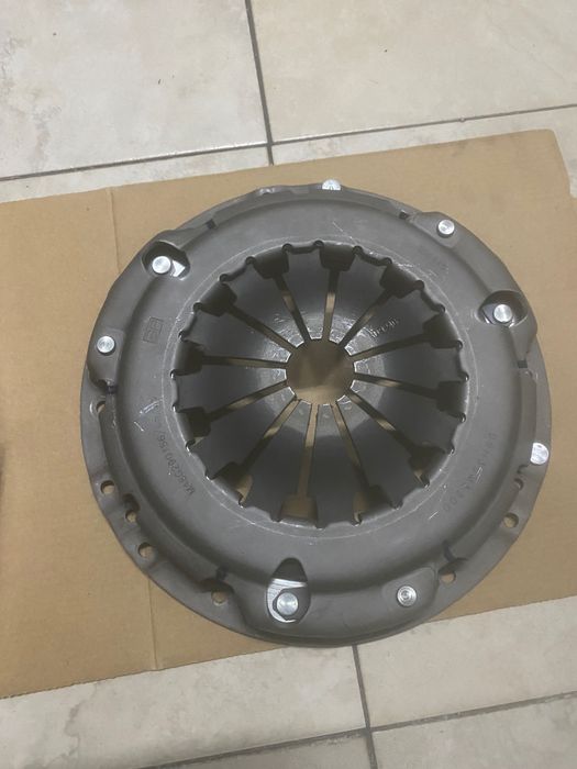 Fiat  500 / Punto / Panda / Ford Ka -embraiagem sachs nova