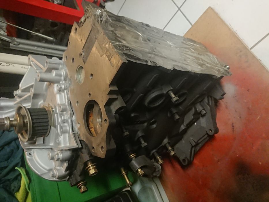 Motor e peças Mitsubishi 2.0 GDI 4G94