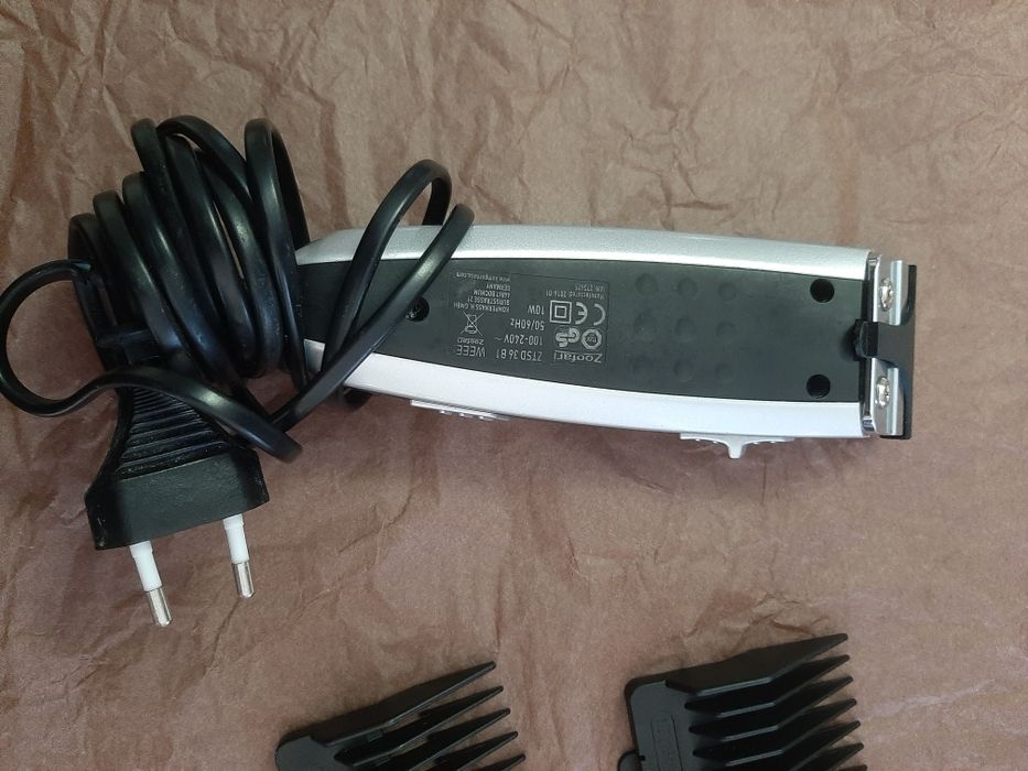 Máquina cortar pêlo de cão