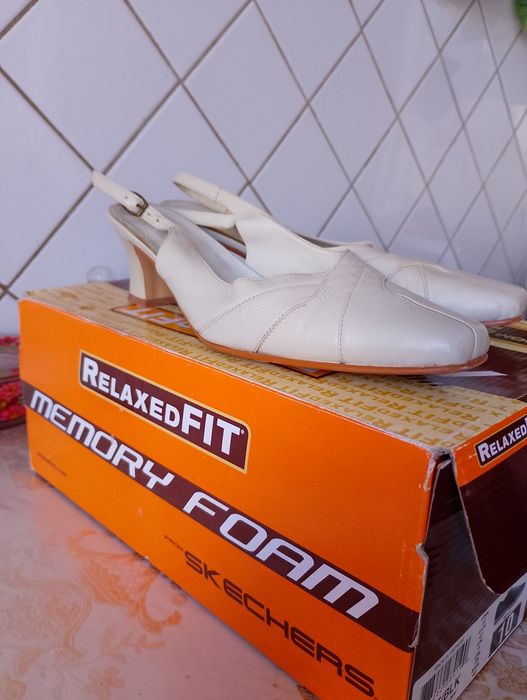 Босоножки женские