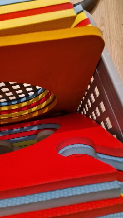 Mata Skip hop kolorowa playspot pianka