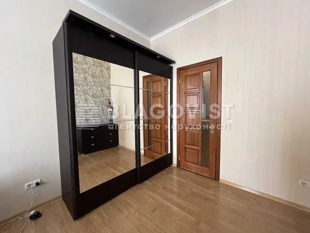 Продаж 3-к. з ремонтом 110м2, метро Печерська, вул. Коновальця_32_ЖК Митець