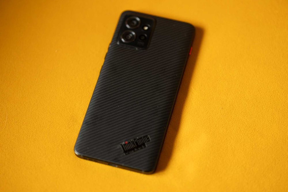 Motorola ThinkPhone 8/256 GB | Model XT2309-3 | Snapdragon 8+ Gen 1